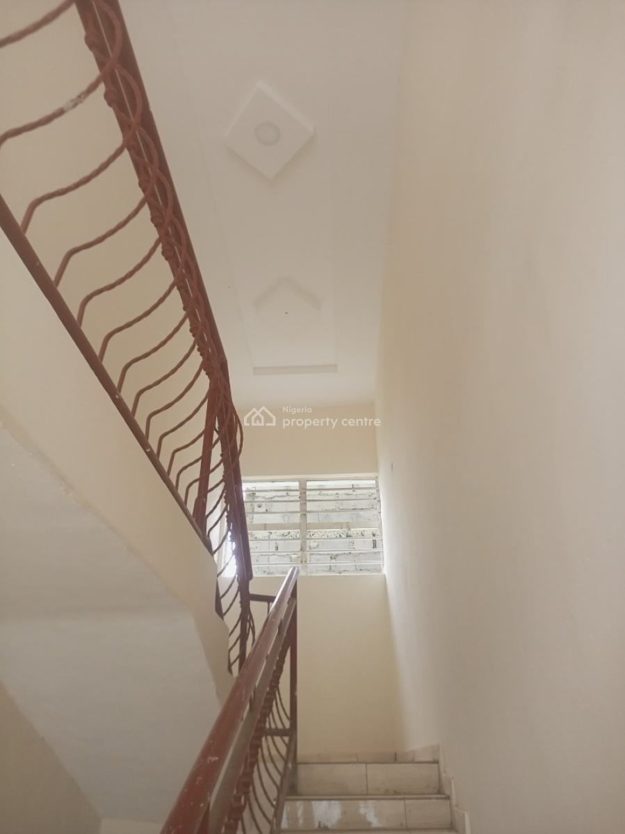 Luxury Newly Built 2 Bedroom Upstairs., Isheri Oshun Jakande Axis., Isolo, Lagos, Flat / Apartment for Rent