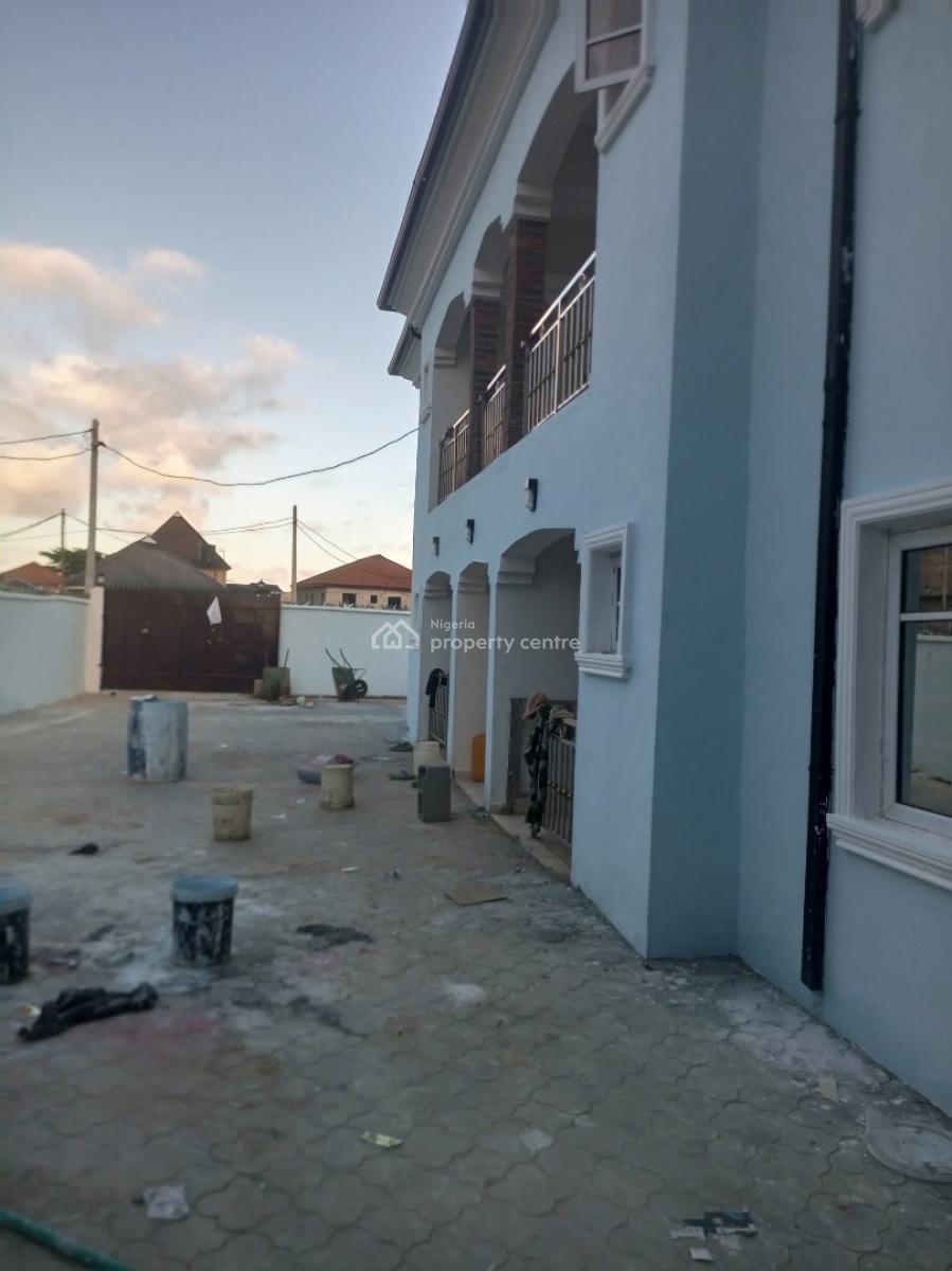 Luxury Newly Built 2 Bedrooms, Upstairs, Isheri Oshun -  Jakande Axis, Isolo, Lagos, Flat / Apartment for Rent