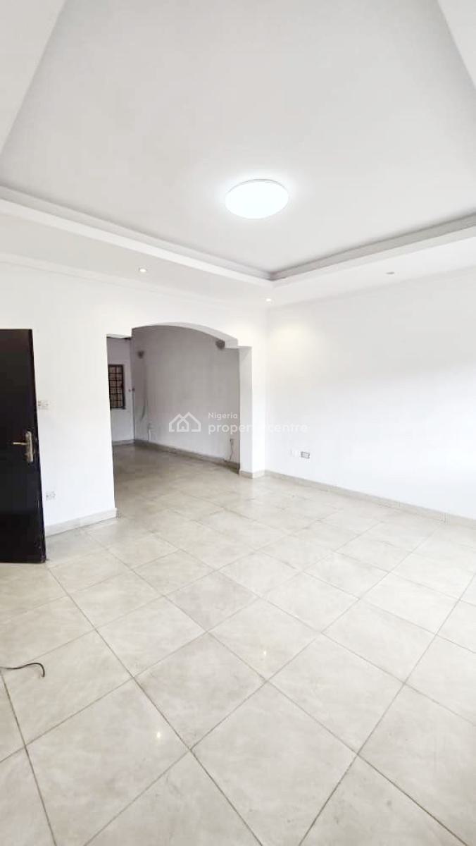 a Well Maintained Spacious 3 Bedroom Flat, Omole Phase 2, Ikeja, Lagos, Flat / Apartment for Rent