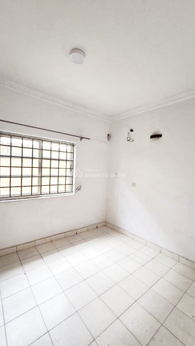 Luxury 3 Bedroom Flat, Omole Phase 2, Ikeja, Lagos, Flat / Apartment for Rent