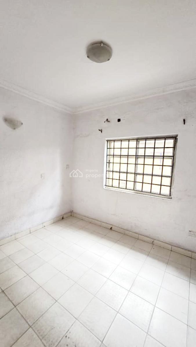 Luxury 3 Bedroom Flat, Omole Phase 2, Ikeja, Lagos, Flat / Apartment for Rent