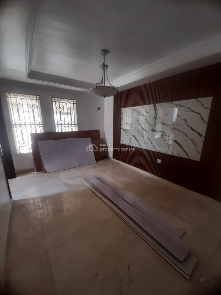 2 Bedroom Apartment, Lekki Phase 1, Lekki, Lagos, Flat / Apartment for Rent
