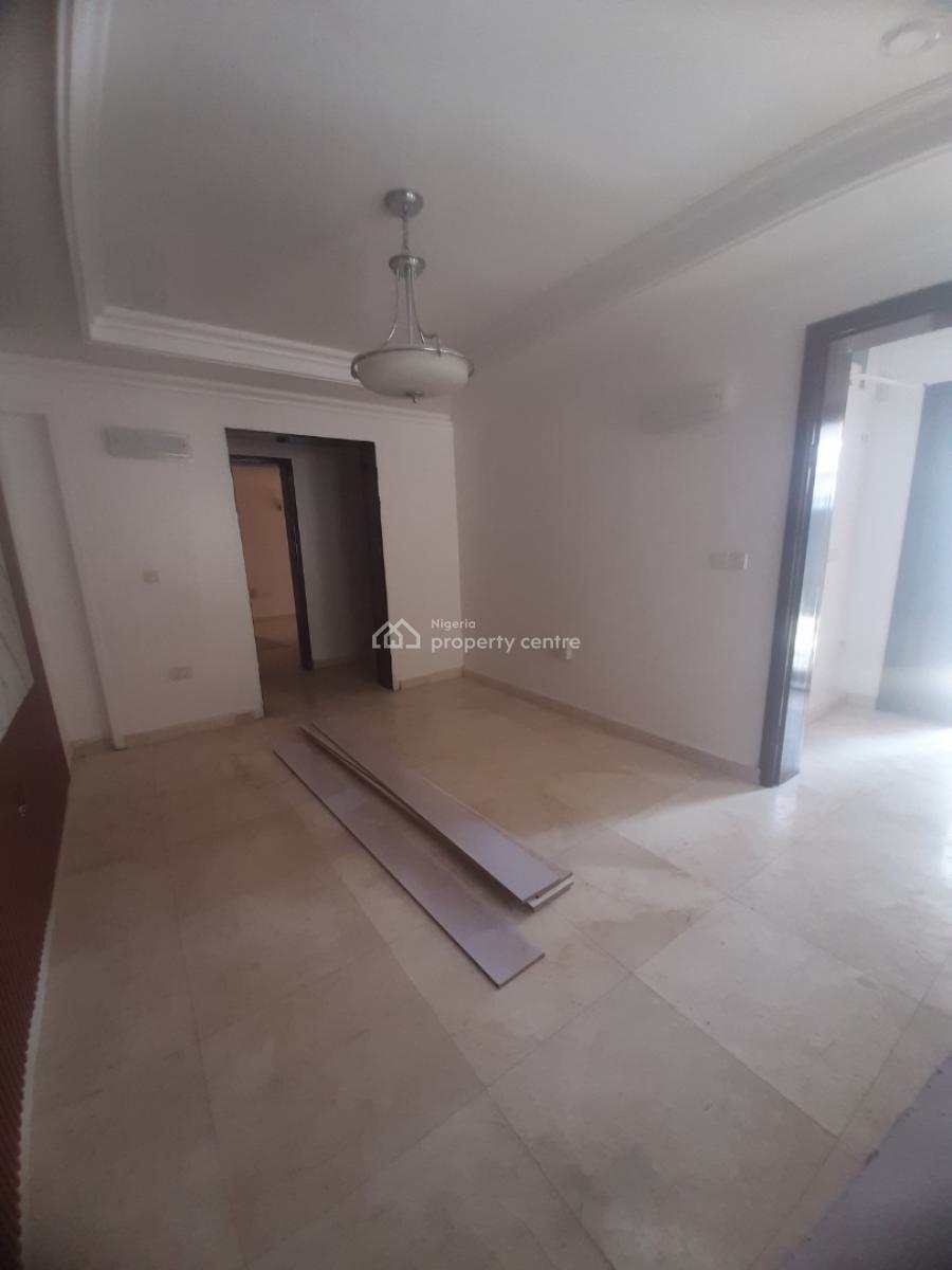 2 Bedroom Apartment, Lekki Phase 1, Lekki, Lagos, Flat / Apartment for Rent