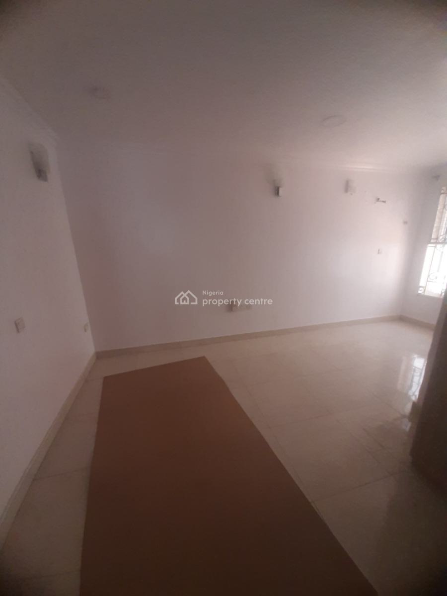 2 Bedroom Apartment, Lekki Phase 1, Lekki, Lagos, Flat / Apartment for Rent