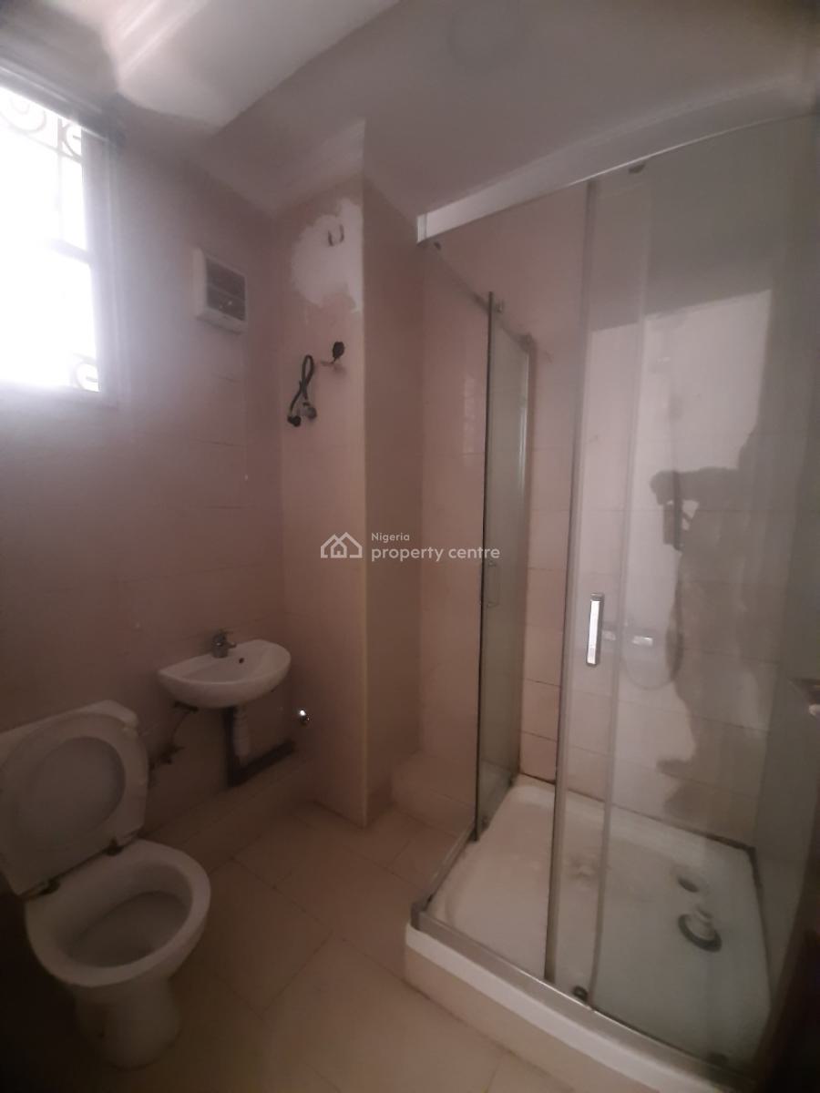 2 Bedroom Apartment, Lekki Phase 1, Lekki, Lagos, Flat / Apartment for Rent