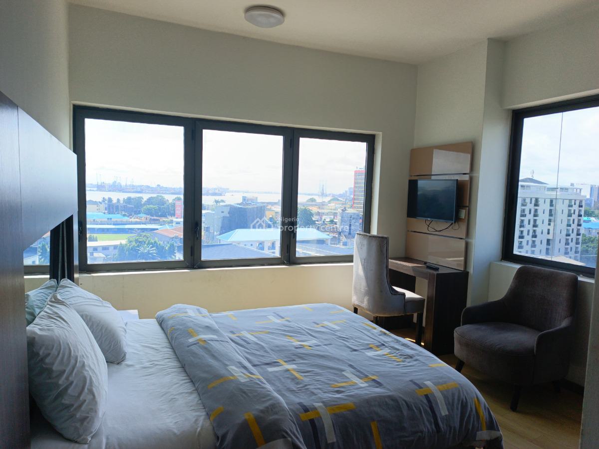 4 Bedroom Fully Furnished Apartment with Bq, Victoria Island (vi), Lagos, Flat / Apartment for Rent