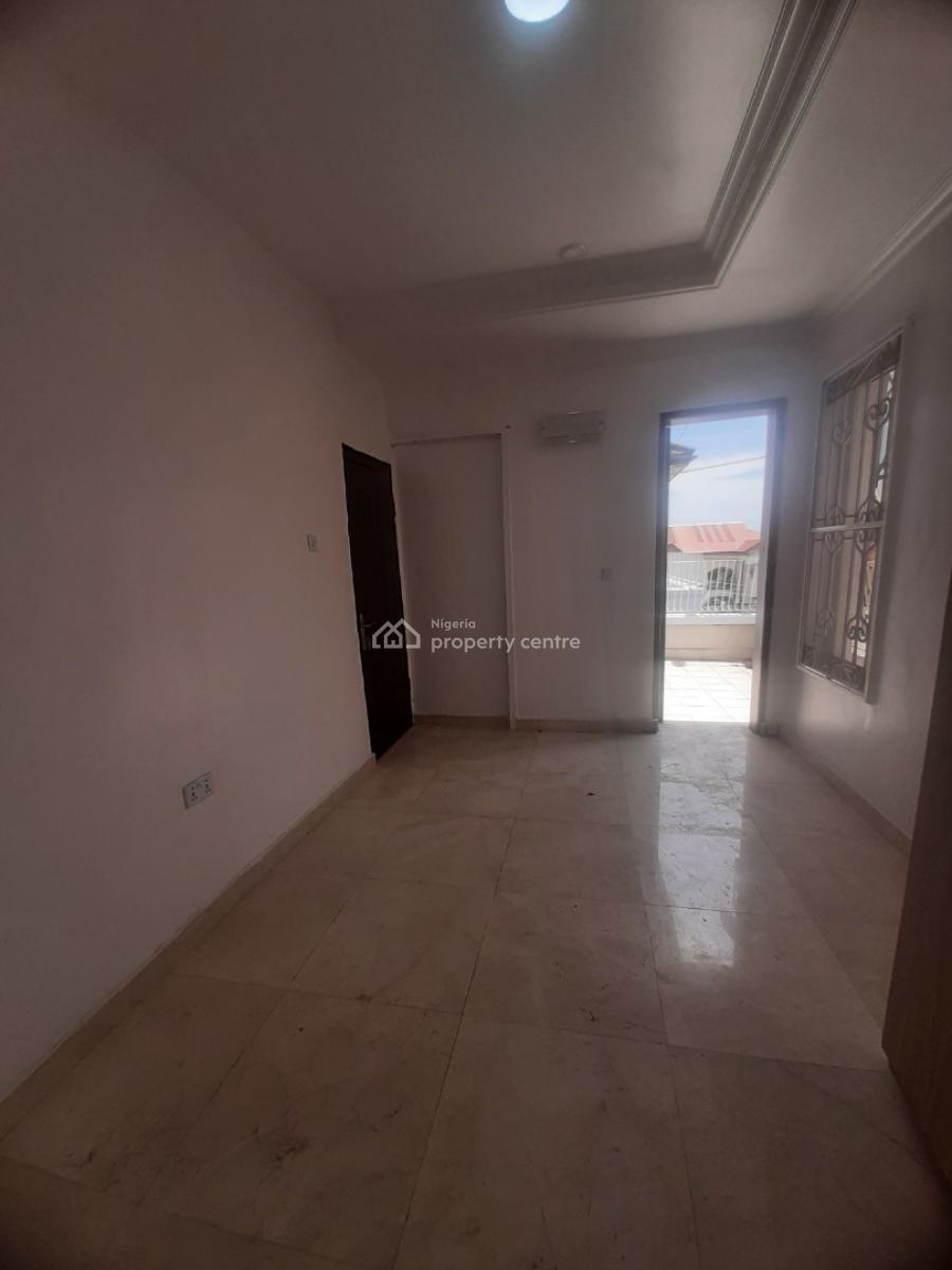 3 Bedroom Apartment, Lekki Phase 1, Lekki, Lagos, Flat / Apartment for Rent