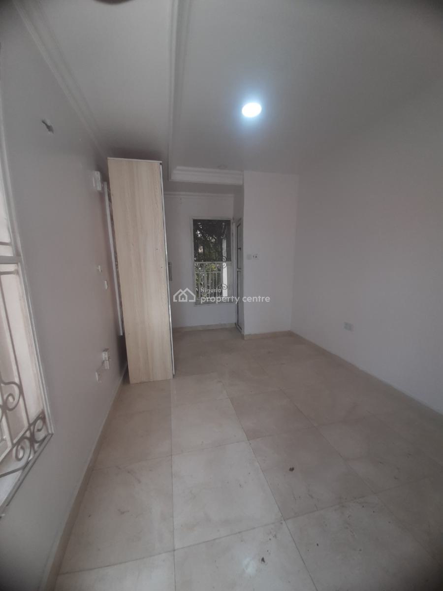 3 Bedroom Apartment, Lekki Phase 1, Lekki, Lagos, Flat / Apartment for Rent
