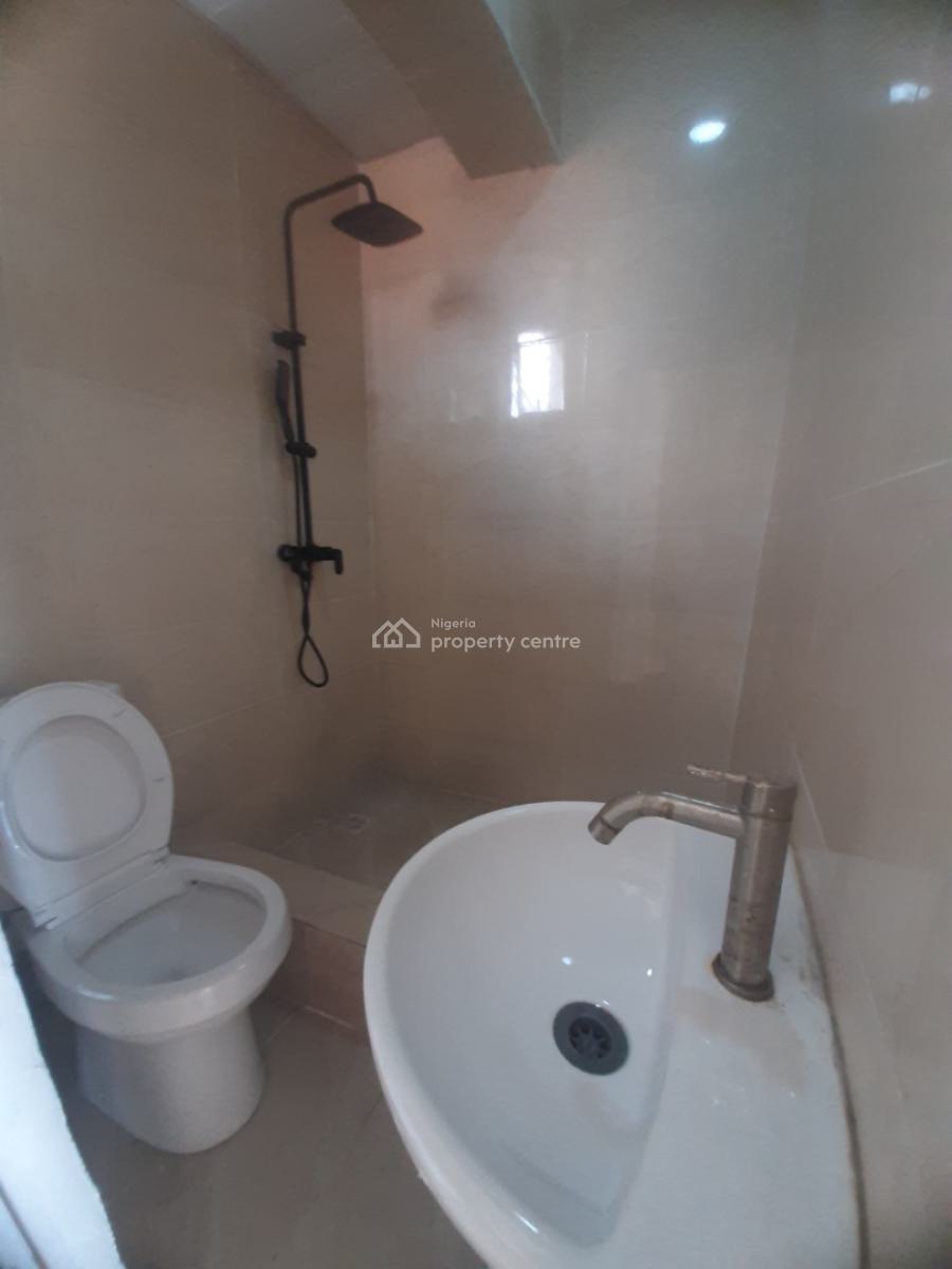 3 Bedroom Apartment, Lekki Phase 1, Lekki, Lagos, Flat / Apartment for Rent