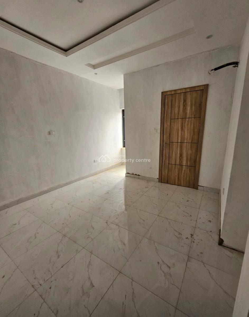 Nice and Spacious Apartment, Adeniyi Jones, Ikeja, Lagos, Flat / Apartment for Sale