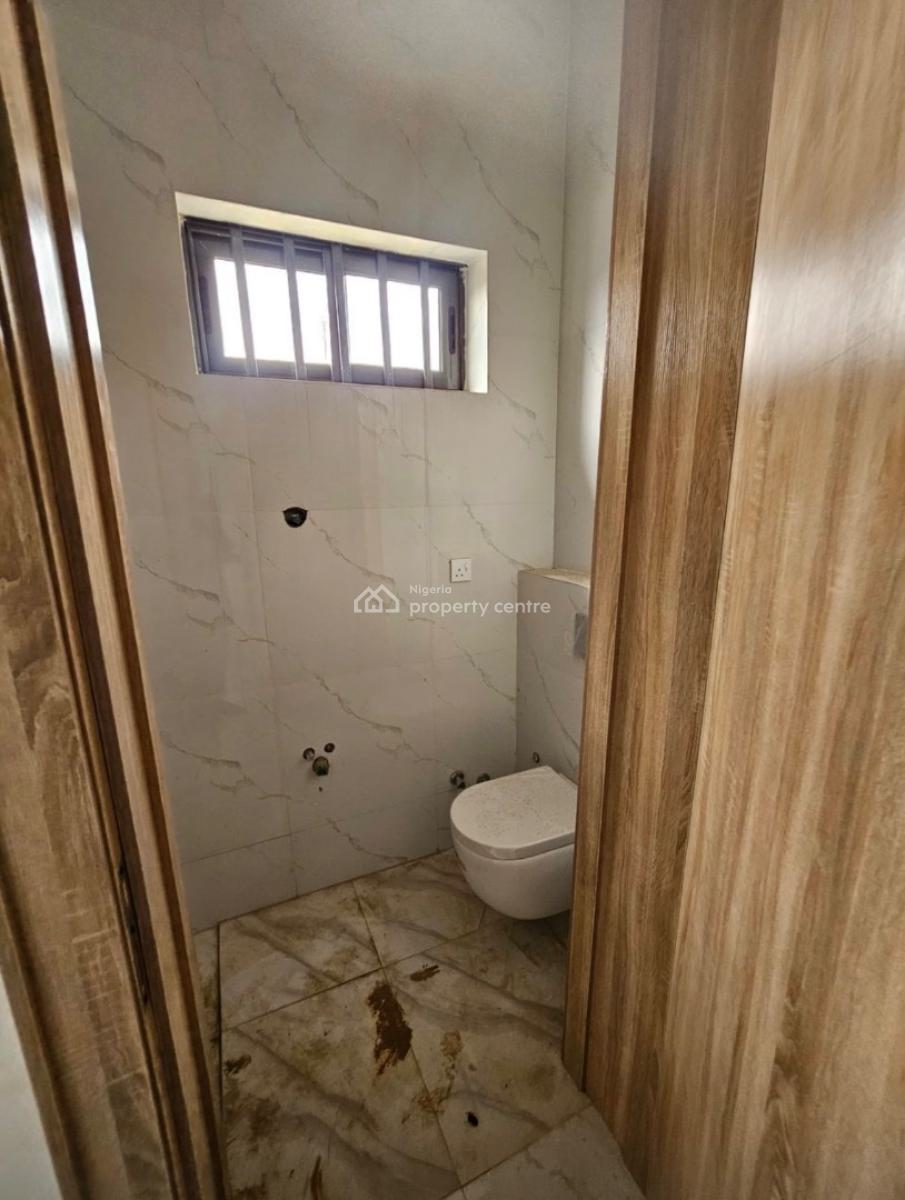 Nice and Spacious Apartment, Adeniyi Jones, Ikeja, Lagos, Flat / Apartment for Sale