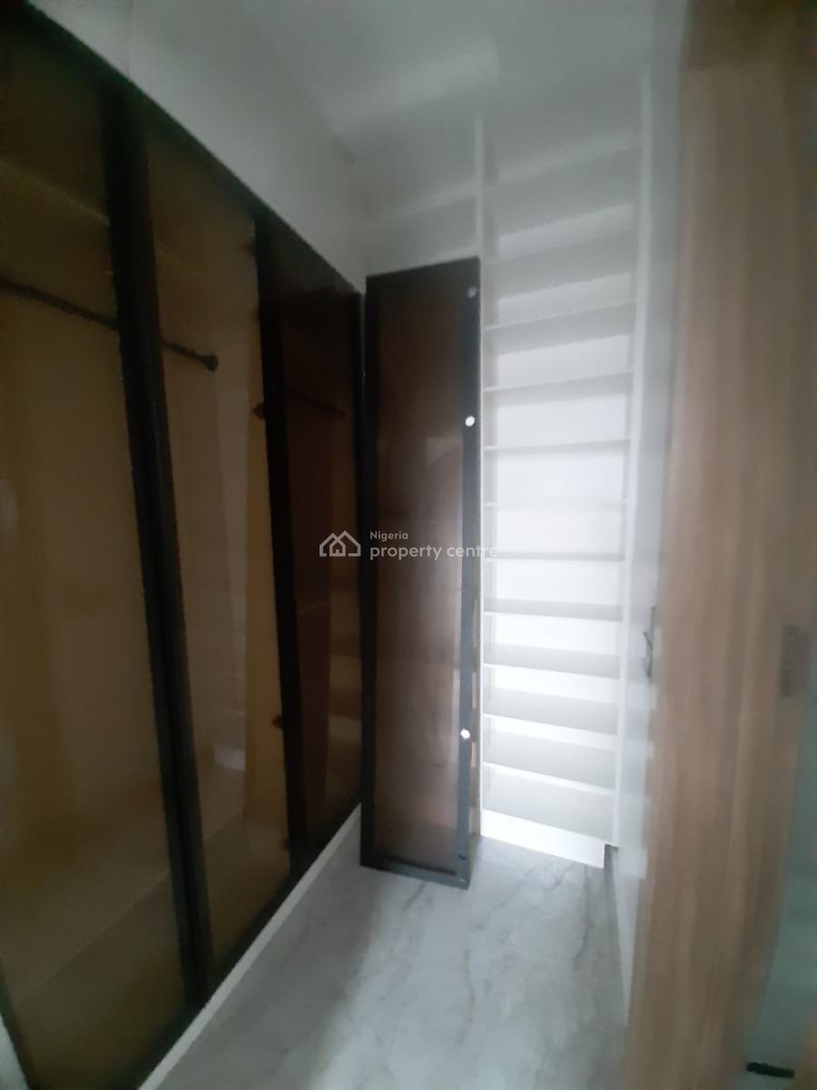 4 Bedroom Terrace Duplex, Lekki Phase 1, Lekki, Lagos, Terraced Duplex for Sale