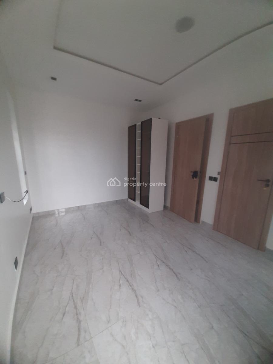 4 Bedroom Terrace Duplex, Lekki Phase 1, Lekki, Lagos, Terraced Duplex for Sale