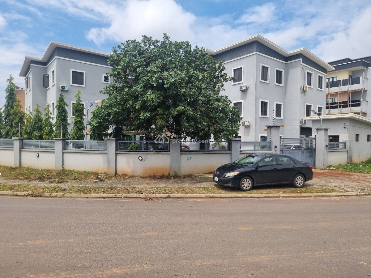 6 Units of 3 Bedrooms Luxurious Flats with Boys Quarters Each, Ken Nnamani Crescent, Wuye, Abuja, Block of Flats for Sale