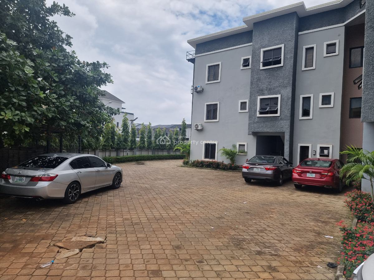 6 Units of 3 Bedrooms Luxurious Flats with Boys Quarters Each, Ken Nnamani Crescent, Wuye, Abuja, Block of Flats for Sale