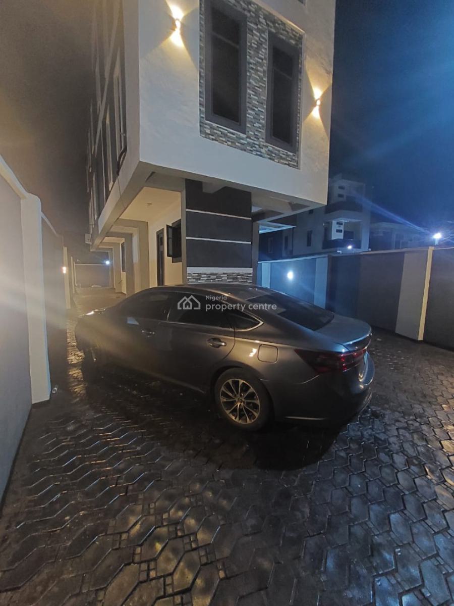 4 Bedroom Property on Two Floors, Akora Villas Estate, Adeniyi Jones, Ikeja, Lagos, Flat / Apartment for Rent