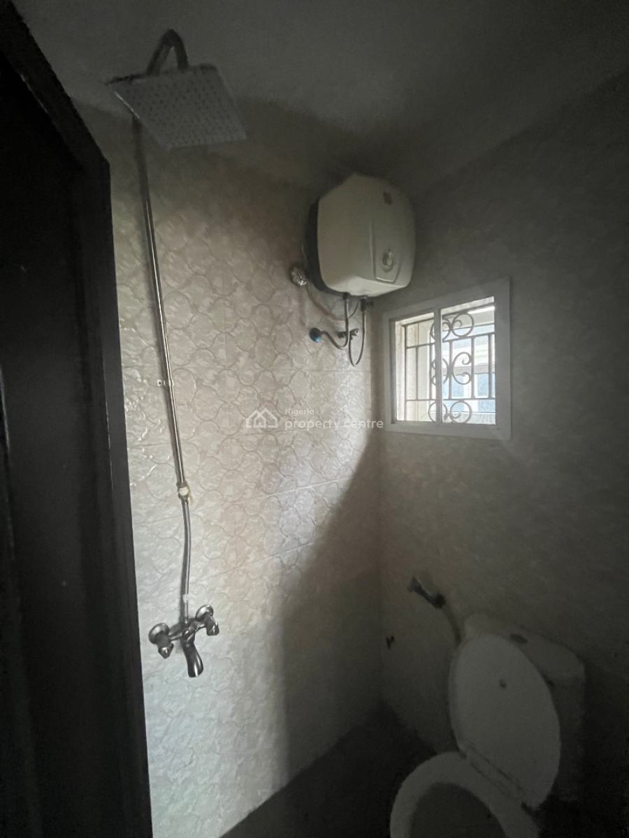 Beautiful 2 Bedroom Flat on an Interlock Road, Mobil Road Ilaje, Ajah, Lagos, Flat / Apartment for Rent