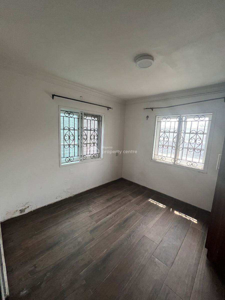 Beautiful 2 Bedroom Flat on an Interlock Road, Mobil Road Ilaje, Ajah, Lagos, Flat / Apartment for Rent