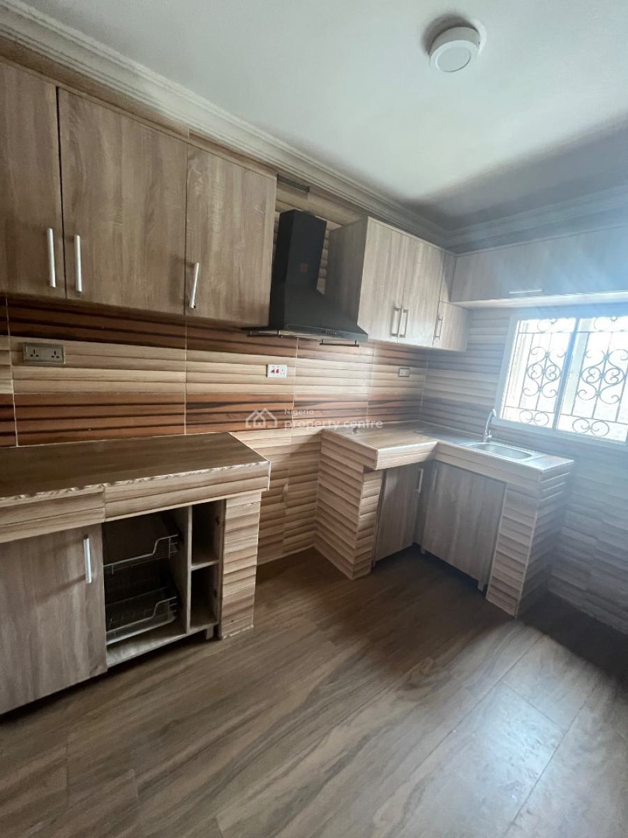Beautiful 2 Bedroom Flat on an Interlock Road, Mobil Road Ilaje, Ajah, Lagos, Flat / Apartment for Rent