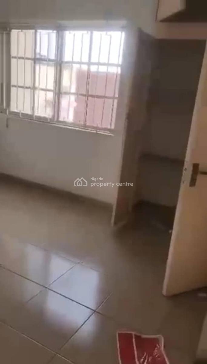 Lovely 2bedroom Flat, Ajao Estate, Anthony, Maryland, Lagos, Flat / Apartment for Rent