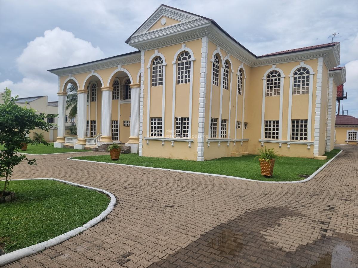 a Luxurious 7-bedrooms Detached Duplex with Swimming Pool and Garden a, Off Ebitu Ukiwe, Jabi, Abuja, Detached Duplex for Sale