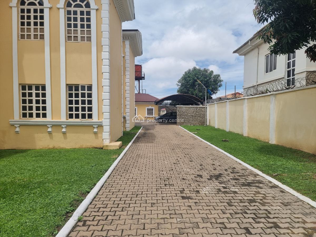 a Luxurious 7-bedrooms Detached Duplex with Swimming Pool and Garden a, Off Ebitu Ukiwe, Jabi, Abuja, Detached Duplex for Sale