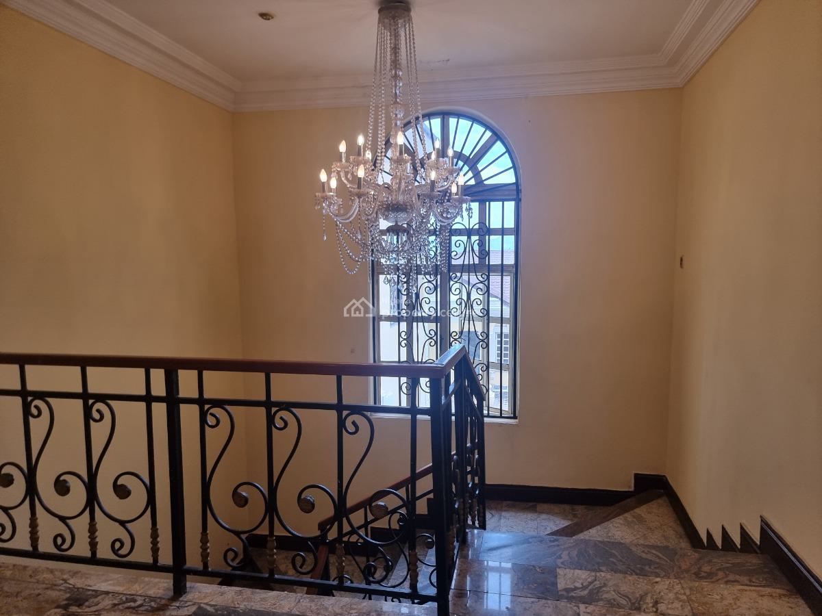 a Luxurious 7-bedrooms Detached Duplex with Swimming Pool and Garden a, Off Ebitu Ukiwe, Jabi, Abuja, Detached Duplex for Sale
