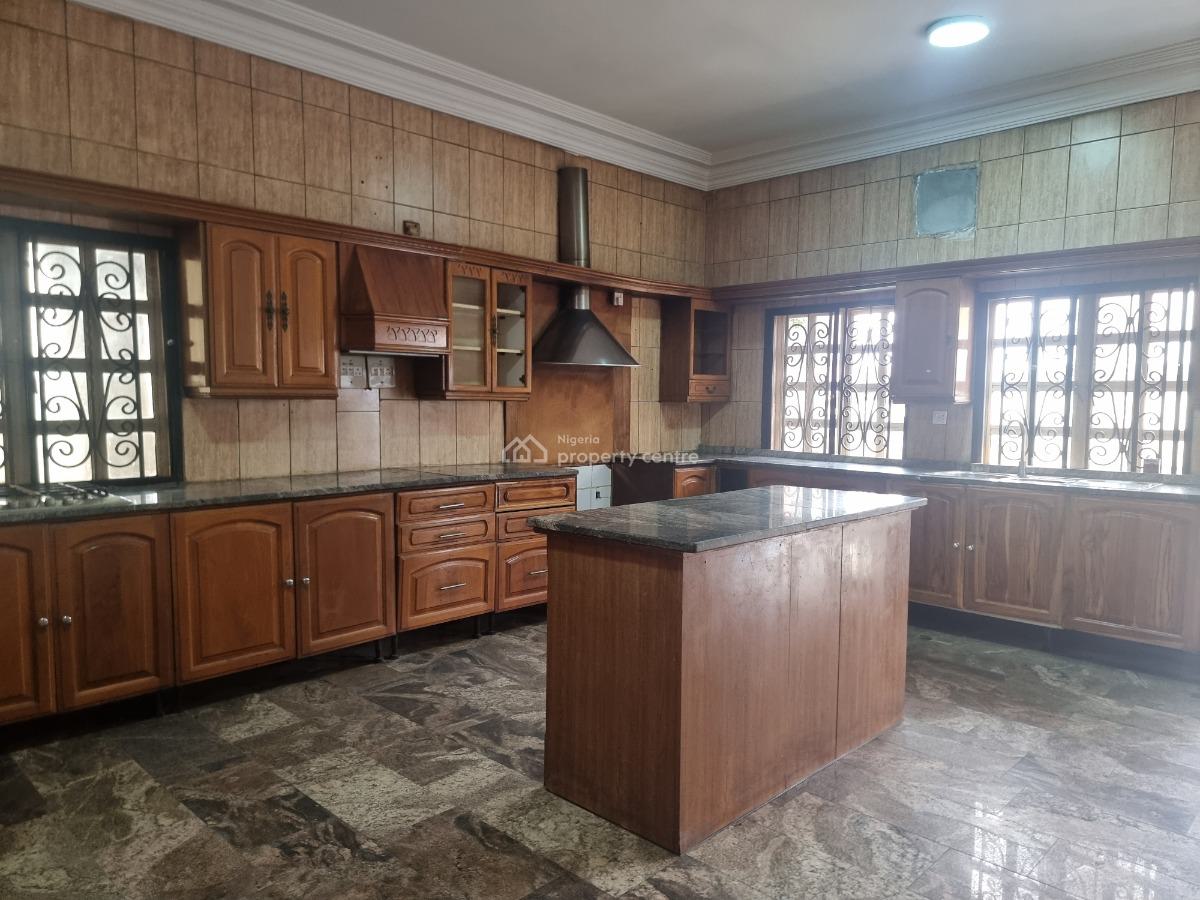 a Luxurious 7-bedrooms Detached Duplex with Swimming Pool and Garden a, Off Ebitu Ukiwe, Jabi, Abuja, Detached Duplex for Sale