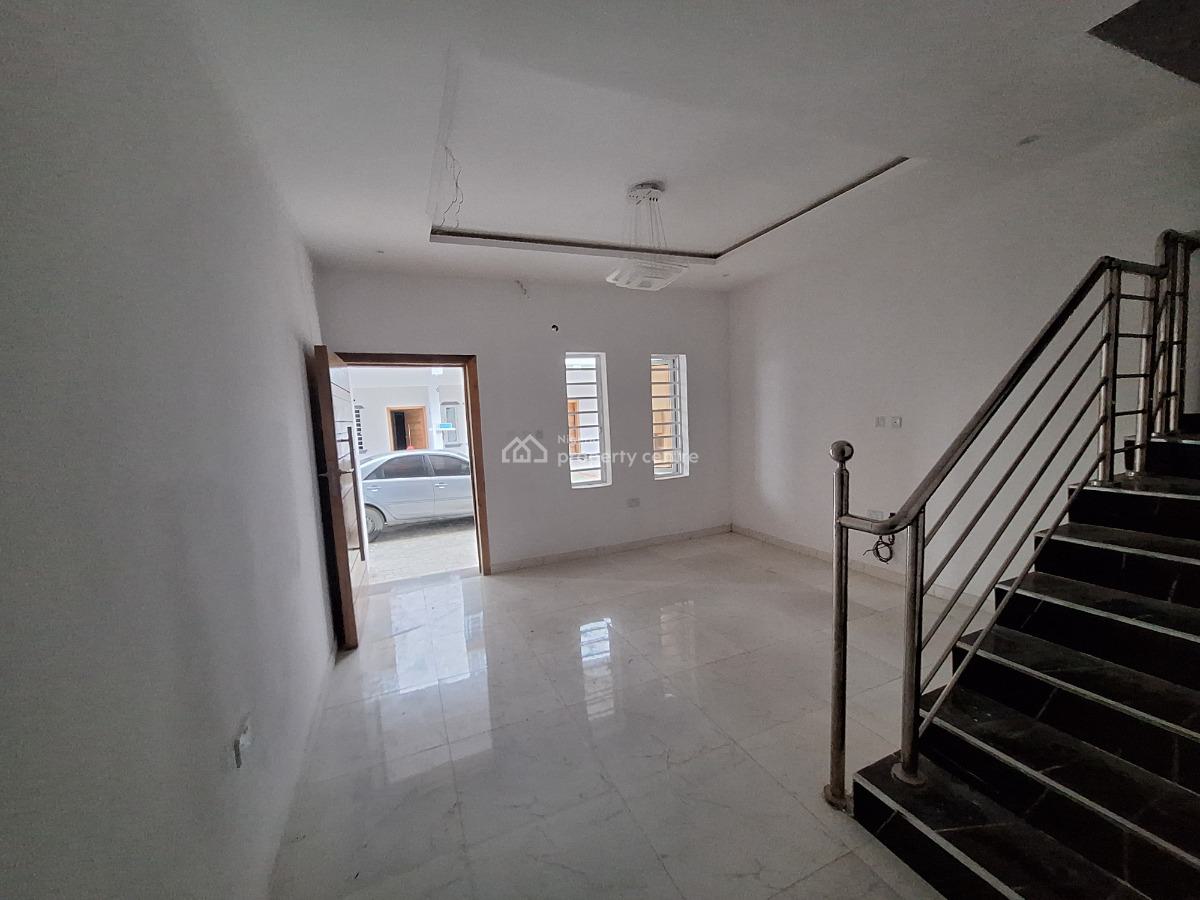 a Wonderfully Finished 3 Bedroom All Rooms Ensuite Middle Piece Terrace, Ikota Villa Gra Extension, Ikota, Lekki, Lagos, Terraced Duplex for Rent
