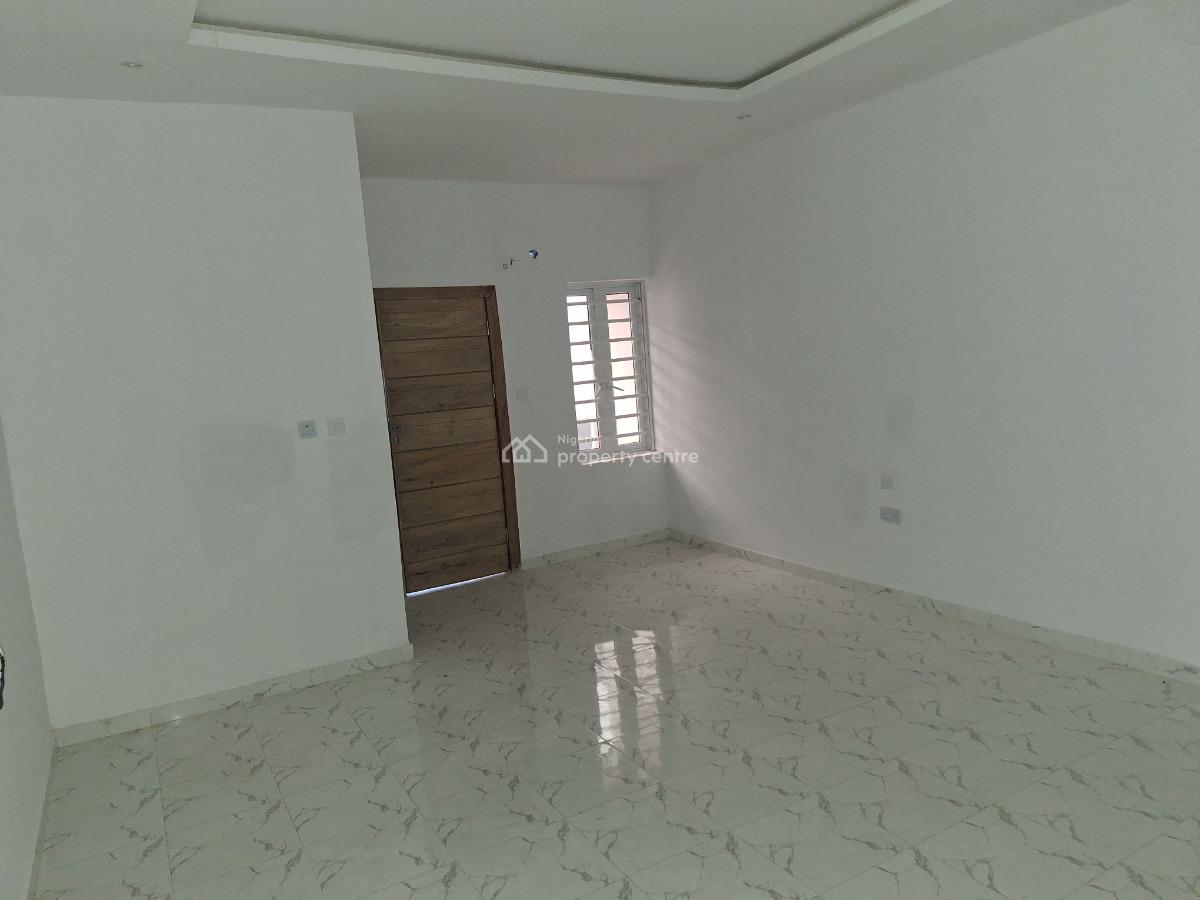 a Wonderfully Finished 3 Bedroom All Rooms Ensuite Middle Piece Terrace, Ikota Villa Gra Extension, Ikota, Lekki, Lagos, Terraced Duplex for Rent