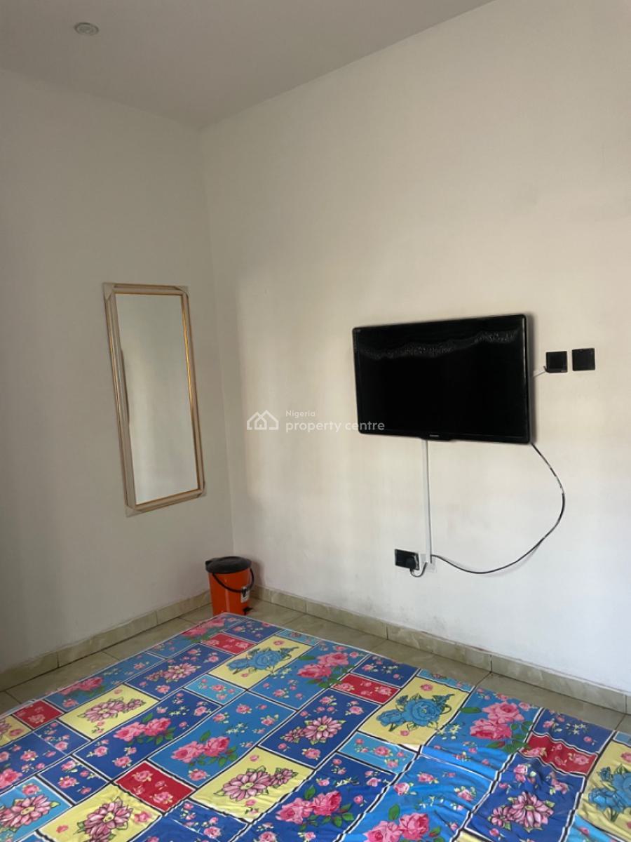 Exclusive 2 Bedroom Apartment, Millennium Estate, Gbagada, Lagos, Flat / Apartment for Rent