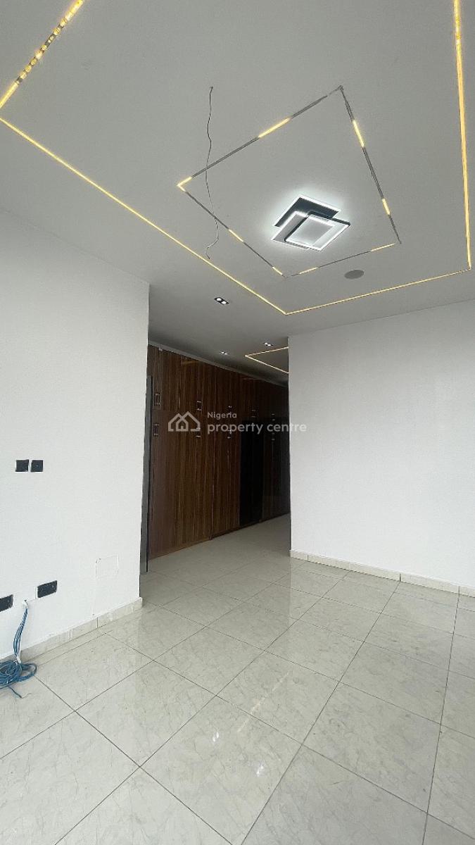 Luxury 4 Bedroom, Ikota, Lekki, Lagos, Semi-detached Duplex for Sale