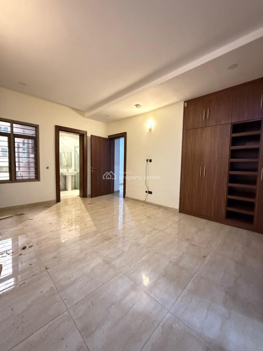 Fully Serviced 3 Bedroom Flat with Bq, Guzape District, Abuja, Flat / Apartment for Rent