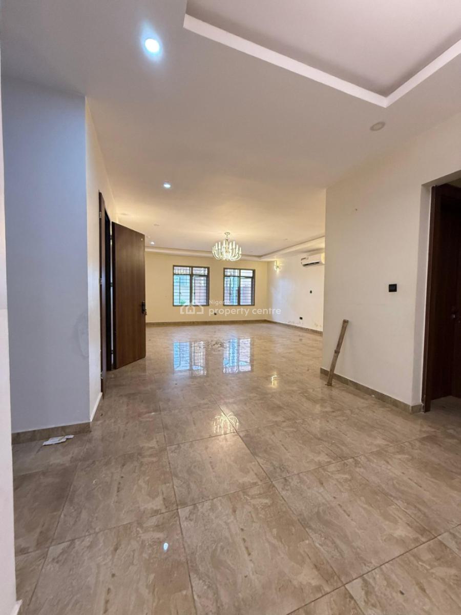 Fully Serviced 3 Bedroom Flat with Bq, Guzape District, Abuja, Flat / Apartment for Rent