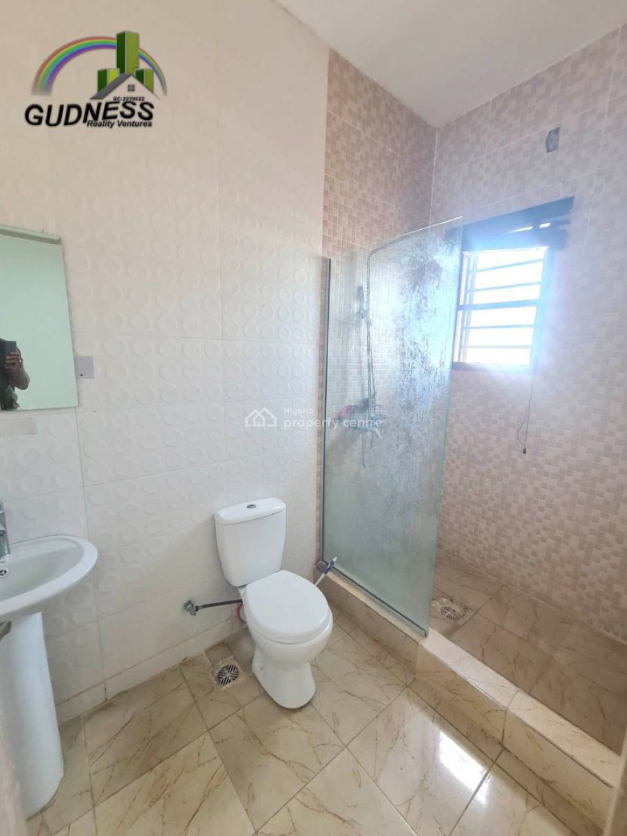 Super Spacious 2 Bedroom Apartment, Ilasan, Lekki, Lagos, Flat / Apartment for Rent