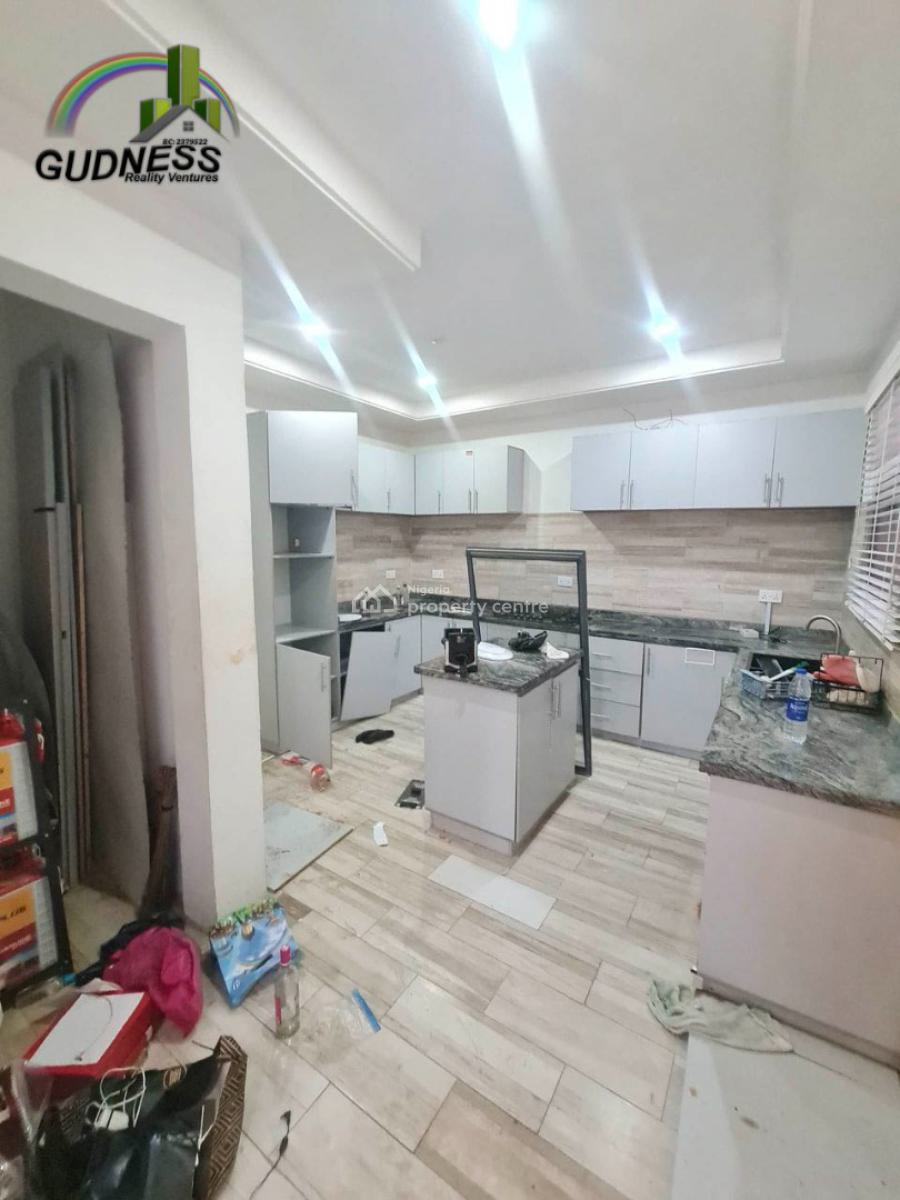 Super Spacious 2 Bedroom Apartment, Ilasan, Lekki, Lagos, Flat / Apartment for Rent