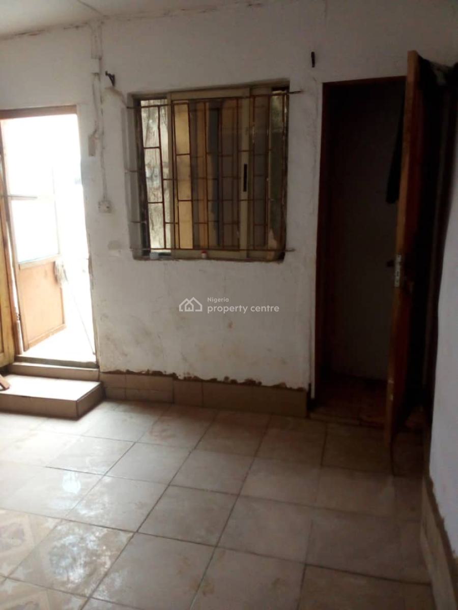 Decent Mini Flat, Oyewunmi, Ori-oke, Ogudu, Lagos, Mini Flat (room and Parlour) for Rent