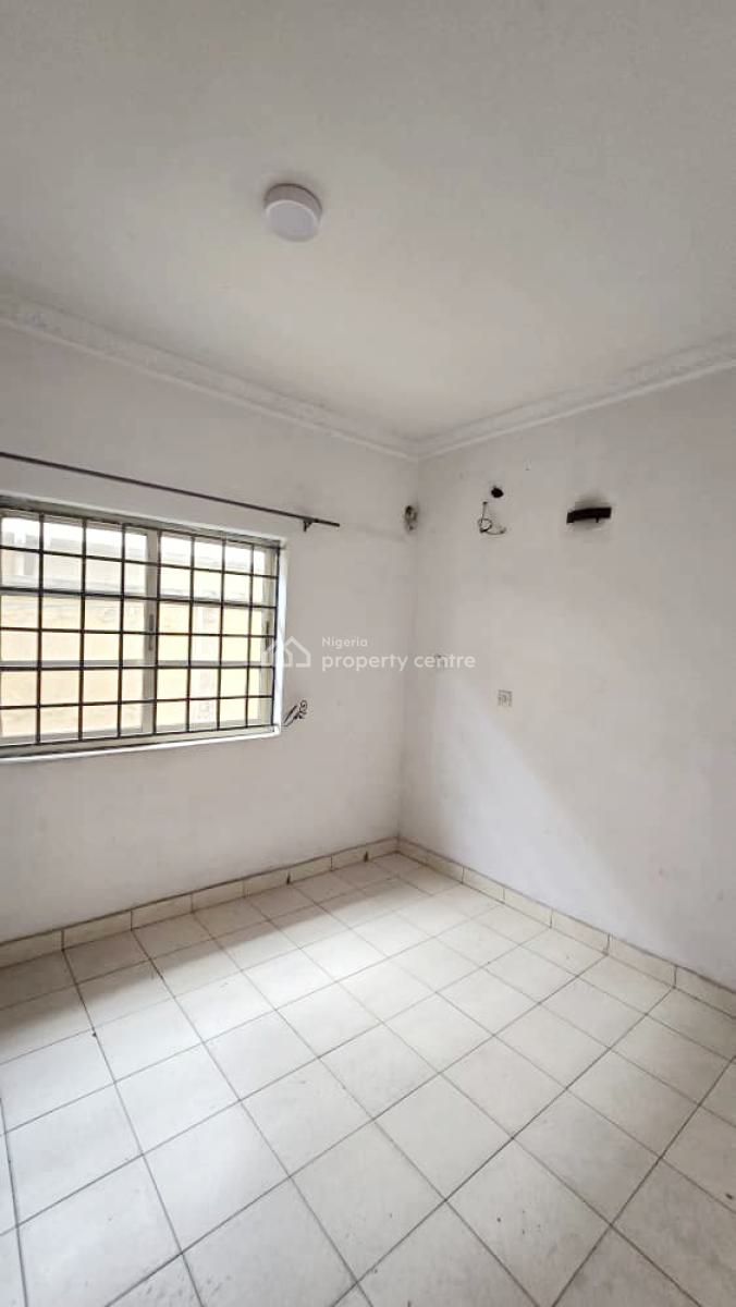 Luxury 3 Bedroom Apartment, Omole Phase 2, Ikeja, Lagos, Flat / Apartment for Rent