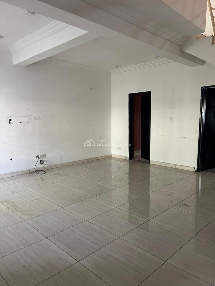 Massive 3 Bedrooms Terrace Duplex, Meridian Park Estate, Awoyaya, Ibeju Lekki, Lagos, Terraced Duplex for Rent