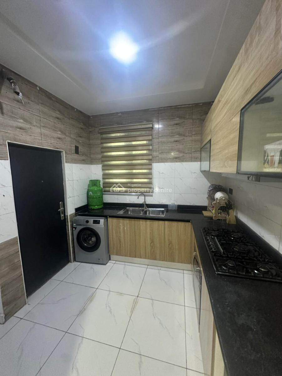 Furnished 2 Bedroom Flat with 24 Hours Light, Ologolo, Lekki, Lagos, Flat / Apartment for Rent