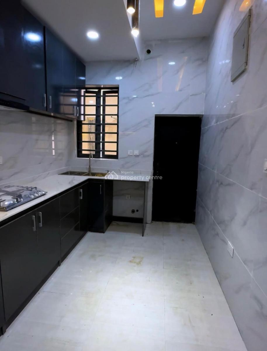 4bedroom Terrace Duplexes, Ajah, Lagos, Flat / Apartment for Sale