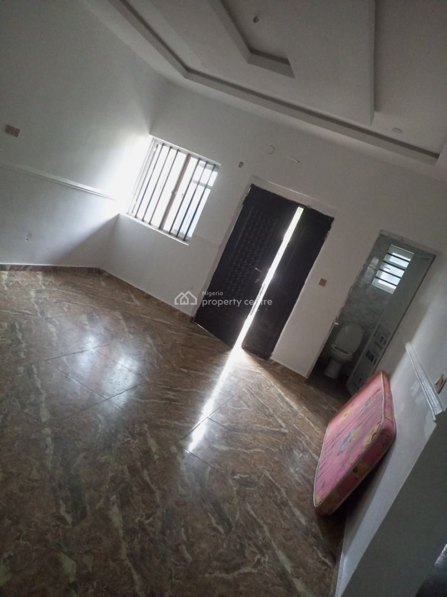 2bed Room Flat Apartment, 2 Wole Akin Street Peace Land Estate Ogombo Ajah, Ogombo, Ajah, Lagos, Flat / Apartment for Rent
