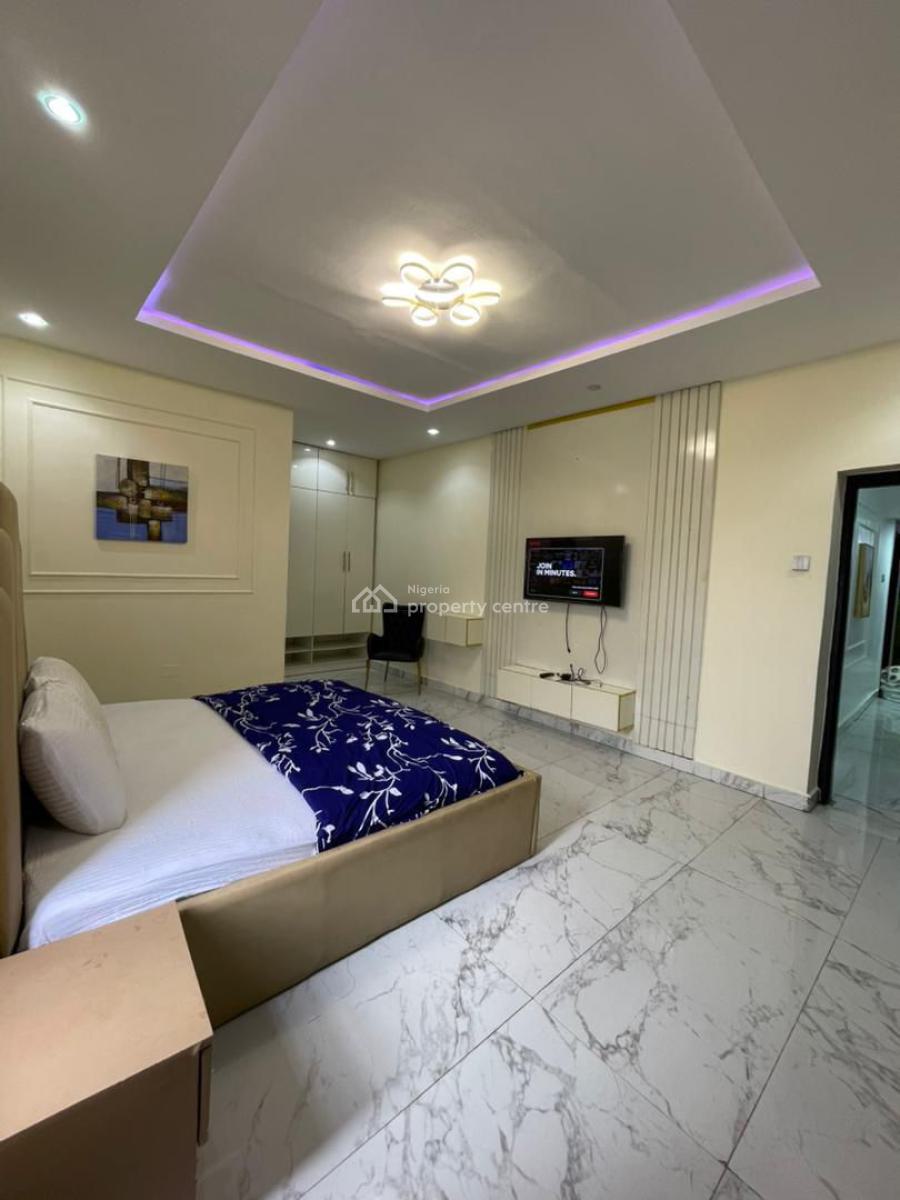 5 Bedroom Duplex Fully Furnished with a Room Bq, Engnr Lere Adigun Gra, Ibadan, Oyo, Semi-detached Duplex for Rent