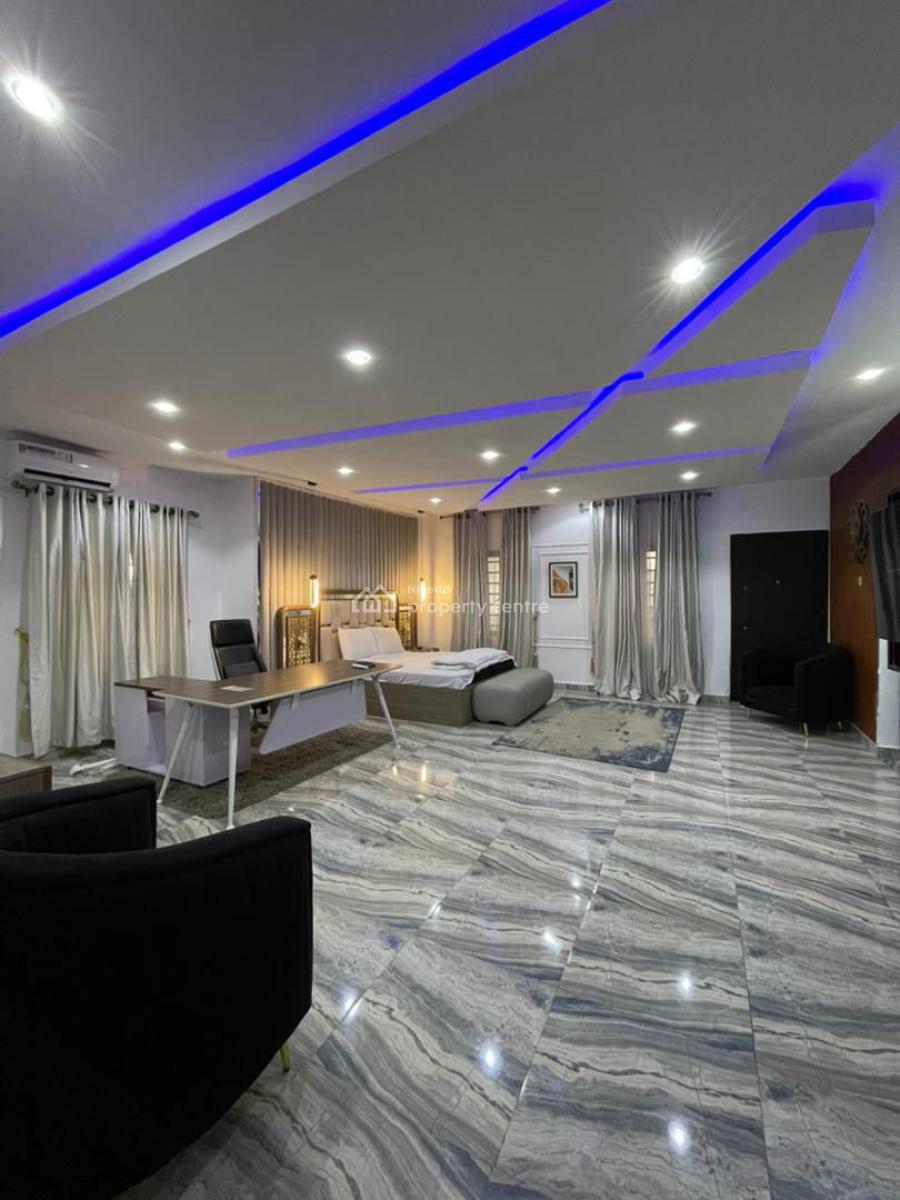 5 Bedroom Duplex Fully Furnished with a Room Bq, Engnr Lere Adigun Gra, Ibadan, Oyo, Semi-detached Duplex for Rent
