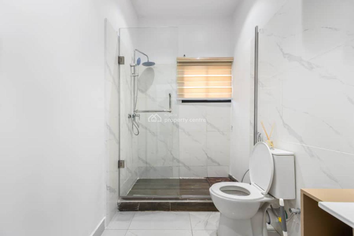 Luxury Studio Apartment with Swimming Pool and Gym, Lekki Phase 1, Lekki, Lagos, Flat / Apartment Short Let