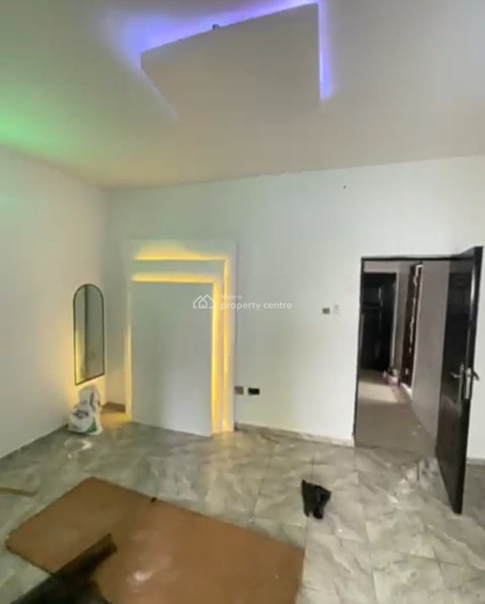 Semi Masters Bedroom Inside a Shared Apartment ( Video), Ikate, Lekki, Lagos, Self Contain (single Rooms) for Rent