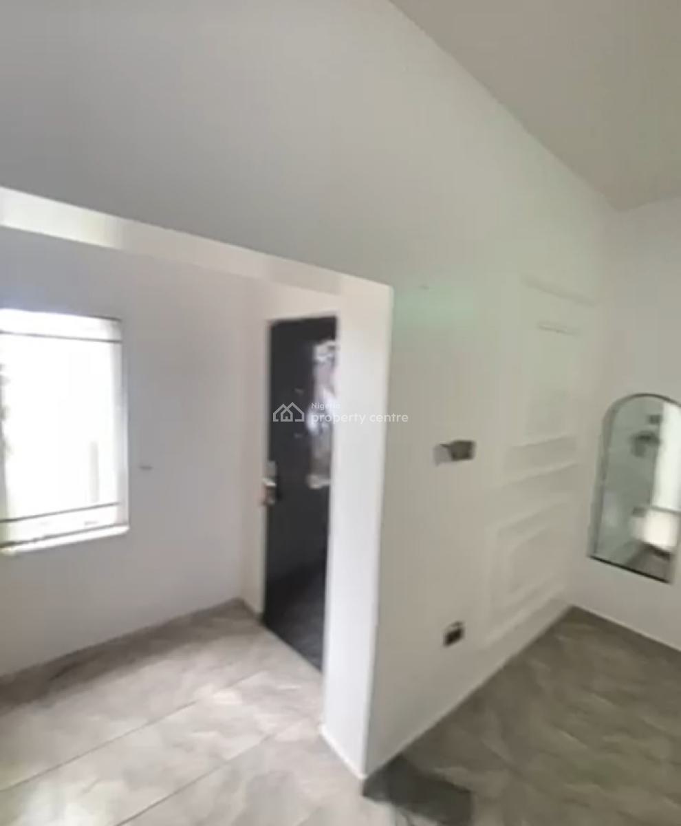 Semi Masters Bedroom Inside a Shared Apartment ( Video), Ikate, Lekki, Lagos, Self Contain (single Rooms) for Rent