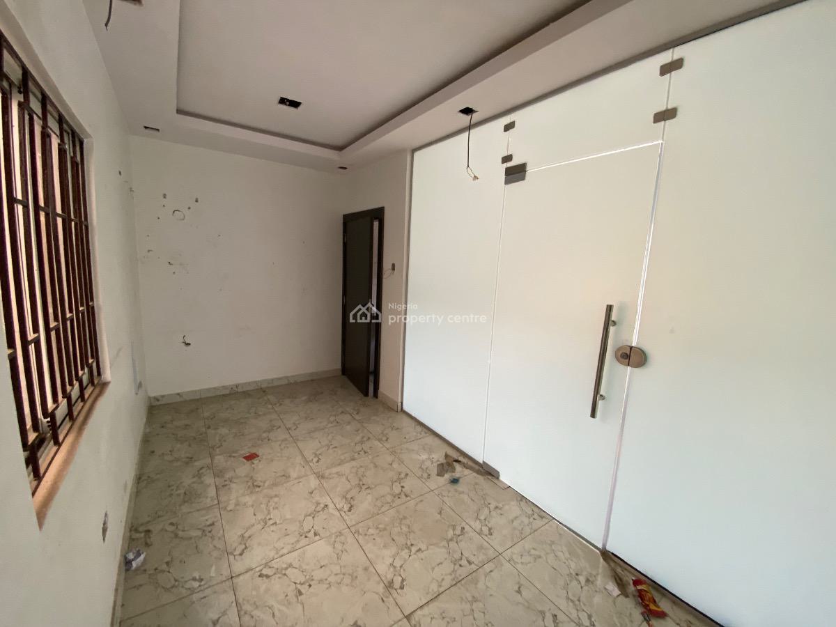 Clean Compact 3 Rooms Office Space, Toyin Street, Ikeja, Lagos, Office Space for Rent