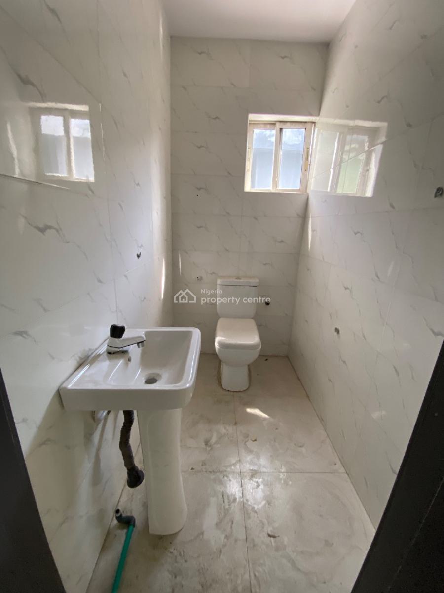 Clean Compact 3 Rooms Office Space, Toyin Street, Ikeja, Lagos, Office Space for Rent