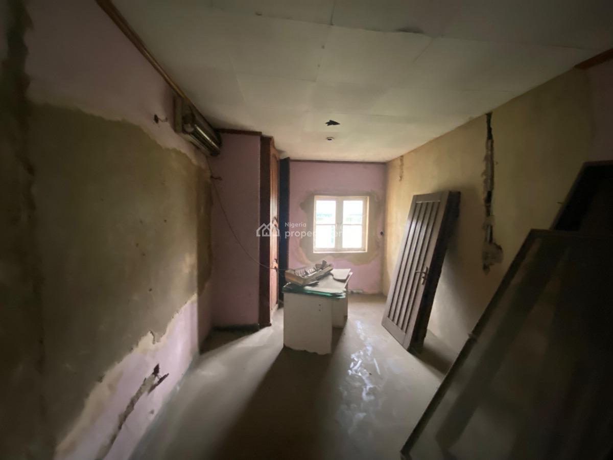 Detached House on Solid 2 Plot of Land, Estate J, Gbagada, Lagos, Detached Duplex for Sale